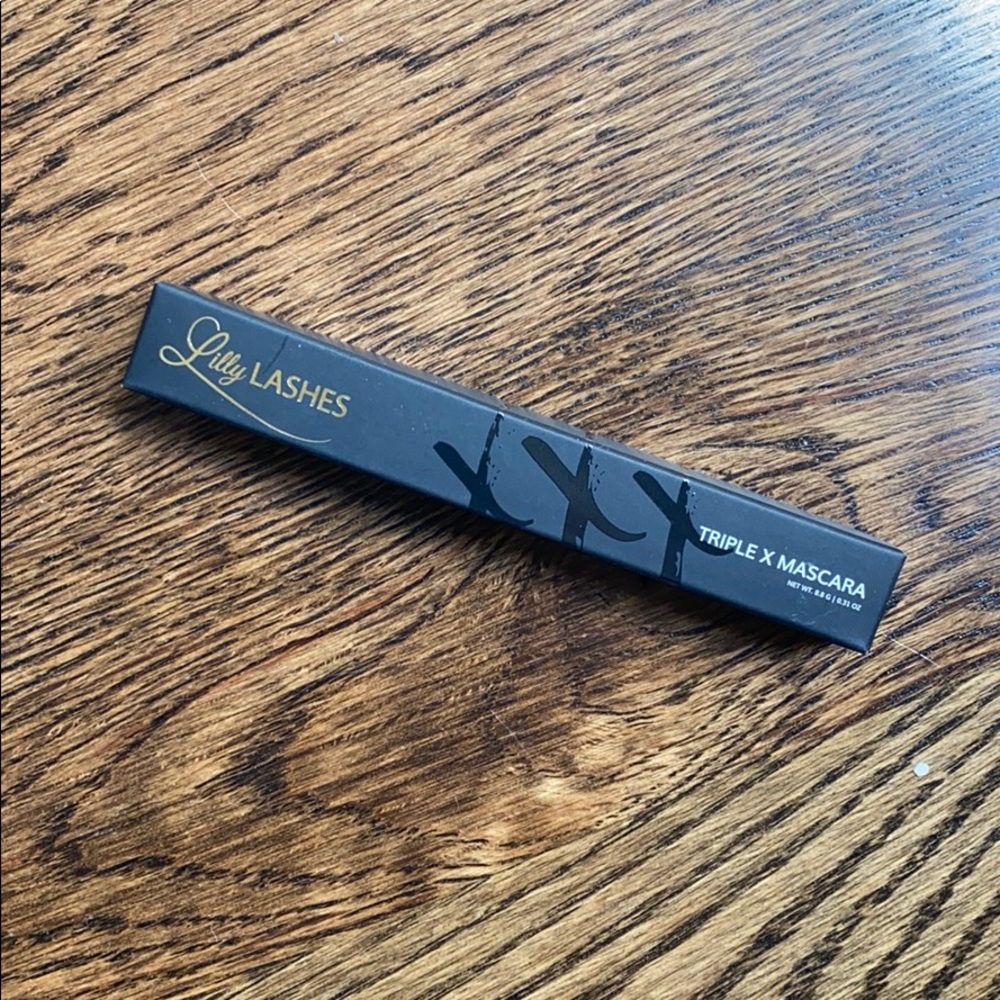 Lilly Lashes Triple X Mascara